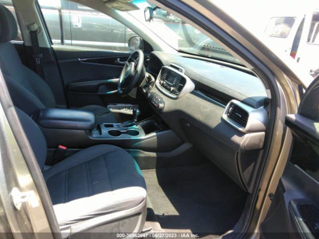 5XYPG4A59GG094041 KIA SORENTO LX