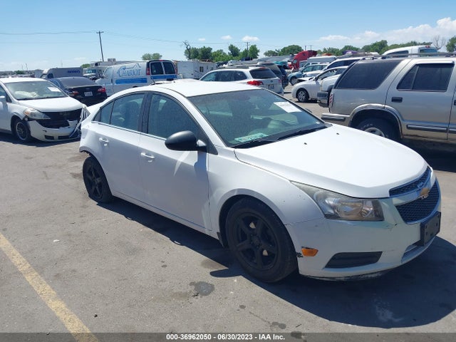 2011 CHEVROLET CRUZE LS VIN: 1G1PC5SH7B7262087