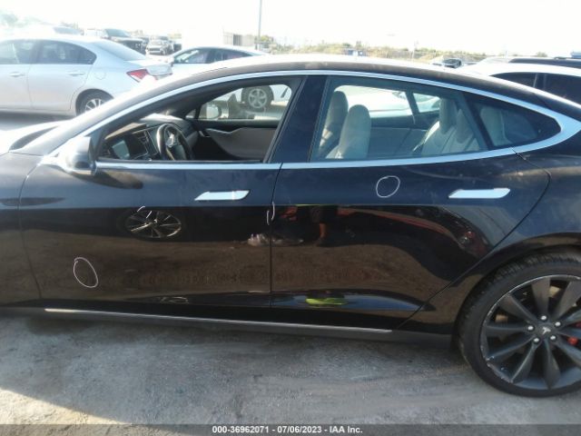 5YJSA1E44GF127949 Tesla Model S 90d/p90d/p100d/p85d