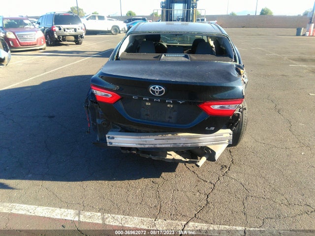 Toyota CAMRY LE 2018 JTNB11HK5J3048705 Image 9