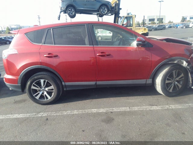 Toyota Rav4 Xle 2017 JTMWFREV8HJ141695 Image 14