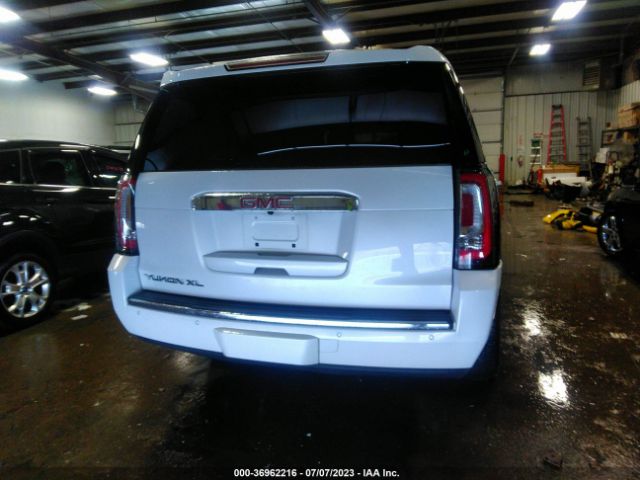 1GKS2HKJ8KR402195 GMC YUKON XL DENALI