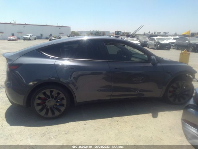 7SAYGDEFXPF746165 Tesla Model Y Performance