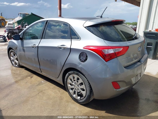 Hyundai ELANTRA GT 2016 KMHD35LH3GU269129 Image 3