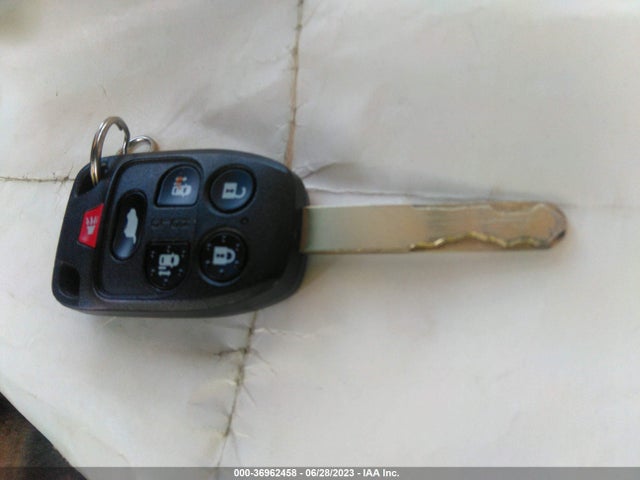 2012 HONDA ODYSSEY TOURING VIN: 5FNRL5H92CB099473