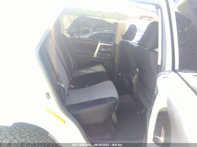 Toyota 4RUNNER SR5 2019 JTEZU5JR2K5197700 Image 13