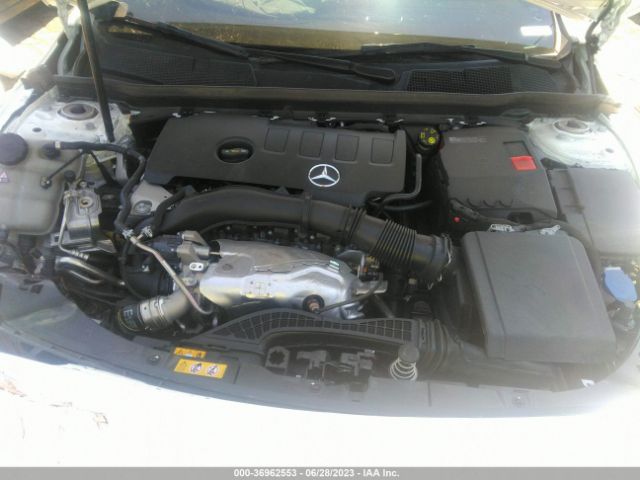 W1K5J4GB9NN320581 Mercedes-Benz Cla Cla 250