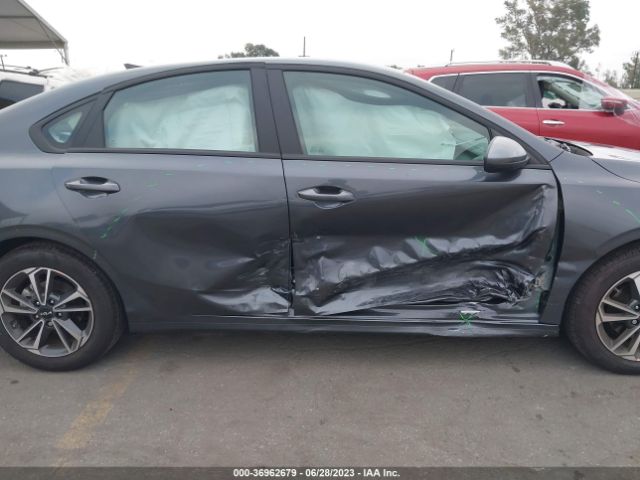 3KPF24AD4PE620980 KIA Forte Lxs
