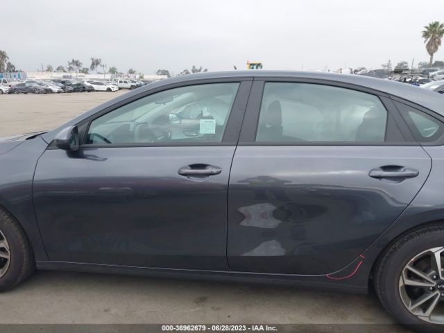 3KPF24AD4PE620980 KIA Forte Lxs