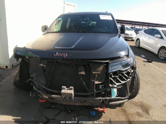 1C4RJFLT6JC165614 Jeep Grand Cherokee Trailhawk
