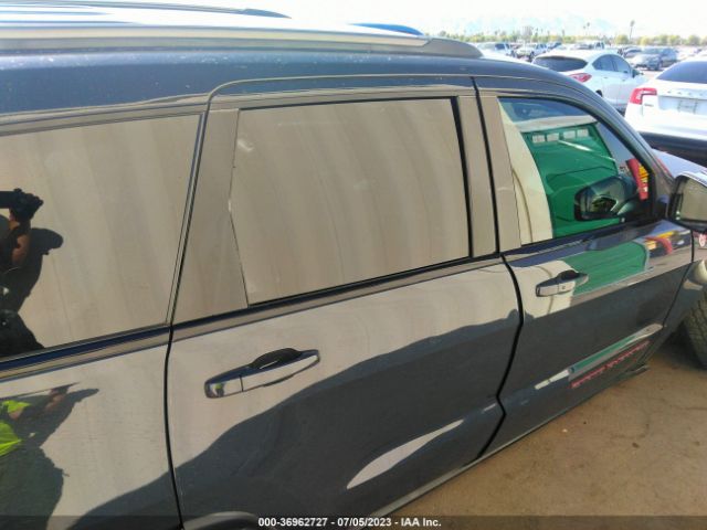 1C4RJFLT6JC165614 Jeep Grand Cherokee Trailhawk