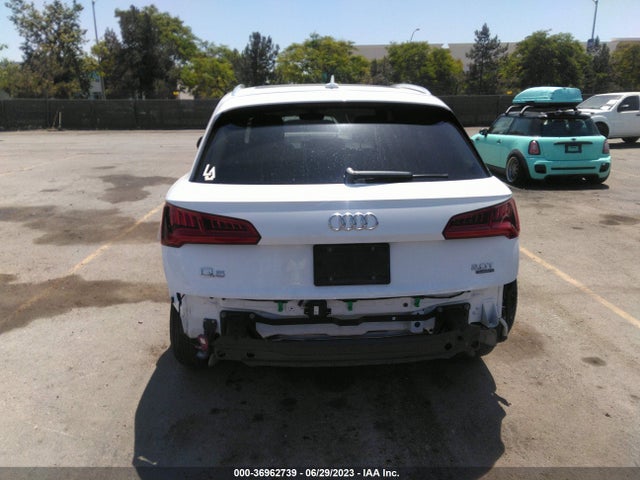 Audi Q5 Premium Plus 2018 WA1BNAFY2J2206434 Image 17