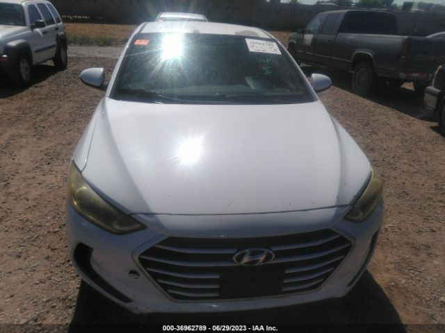 Hyundai ELANTRA SE 2017 5NPD84LF1HH138808 Image 4