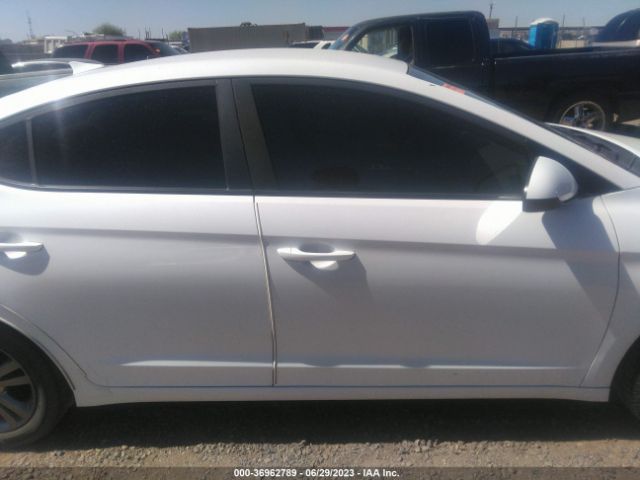 Hyundai ELANTRA SE 2017 5NPD84LF1HH138808 Image 5