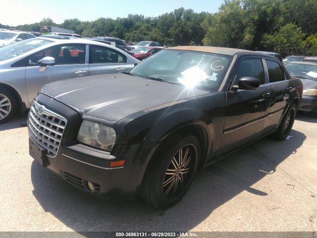 2005 CHRYSLER 300 VIN: 2C3JA53G05H131332