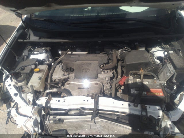 Toyota RAV4 LE 2018 2T3BFREV7JW718741 Image 17