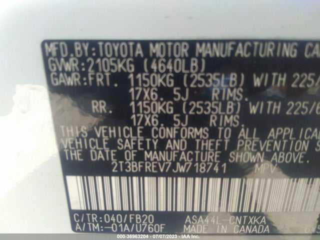Toyota RAV4 LE 2018 2T3BFREV7JW718741 Image 16