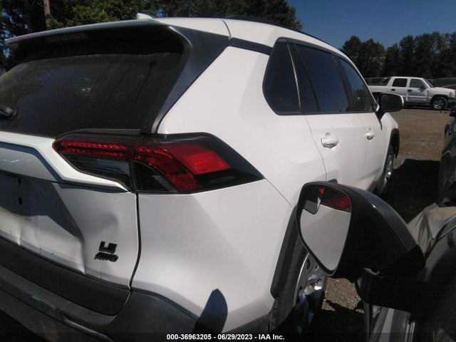 Toyota RAV4 LE 2021 2T3G1RFV3MC161187 Image 4