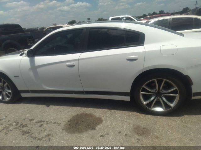 2C3CDXCT8FH737911 Dodge Charger Rt