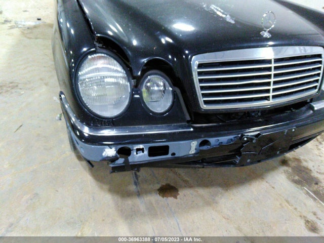 1999 MERCEDES-BENZ E-CLASS VIN: WDBJH82FXXX015151