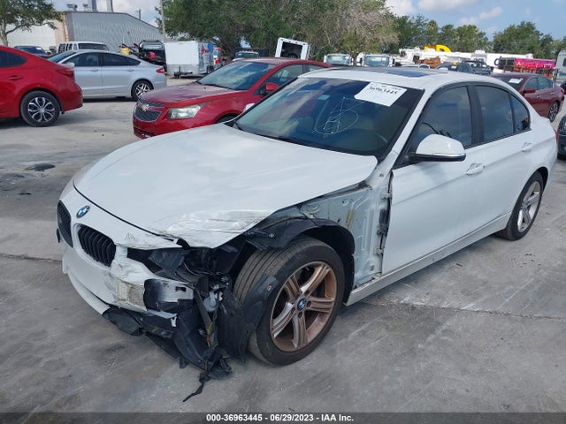 BMW 328I 2014 WBA3A5G55ENP31667 Image 2