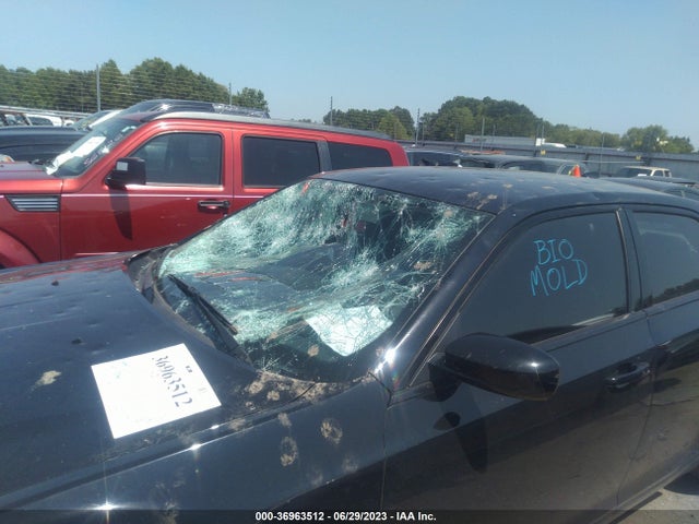 2C3CCAAG4KH728932 Chrysler 300 Touring