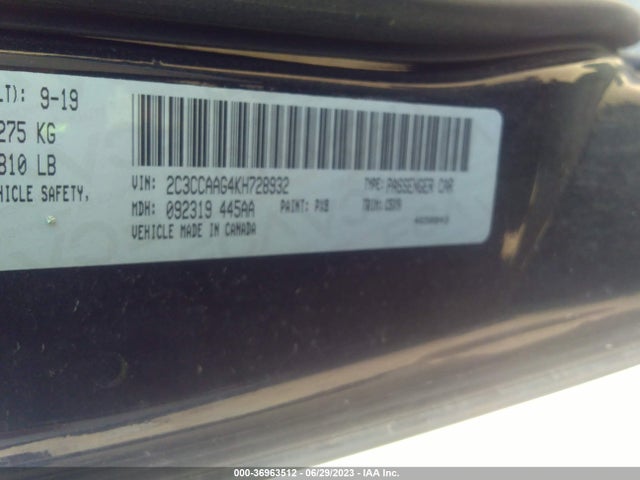 2C3CCAAG4KH728932 Chrysler 300 Touring