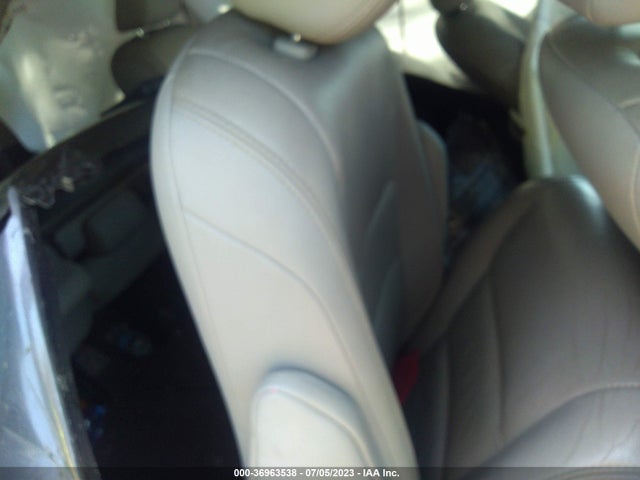 2015 TOYOTA SIENNA XLE 7 PASSENGER VIN: 5TDDK3DC5FS126099
