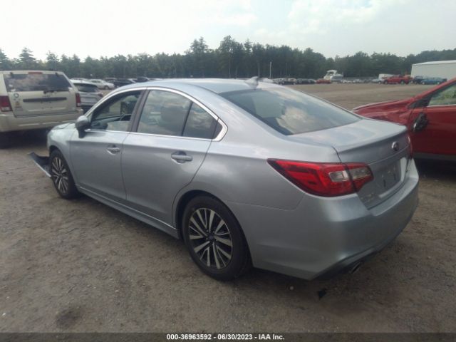 4S3BNAF62J3024294 Subaru Legacy Premium