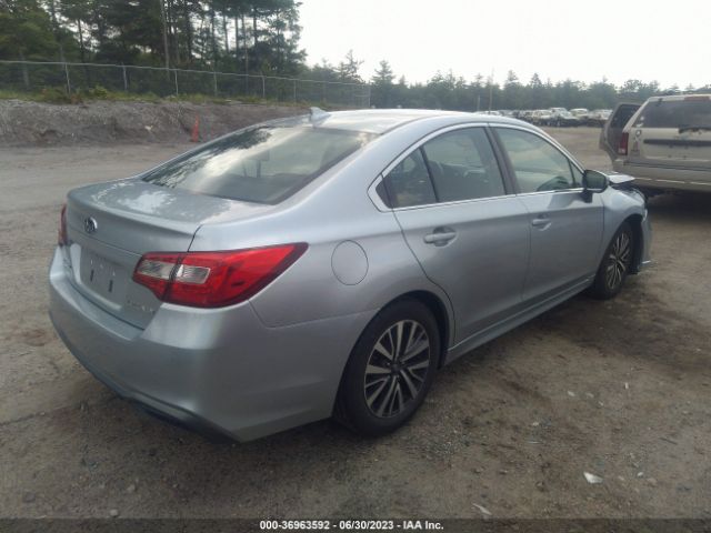 4S3BNAF62J3024294 Subaru Legacy Premium