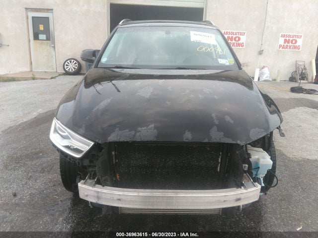 WA1ECCFS5HR000911 Audi Q3 PREMIUM