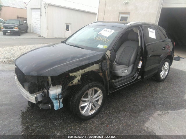 WA1ECCFS5HR000911 Audi Q3 PREMIUM