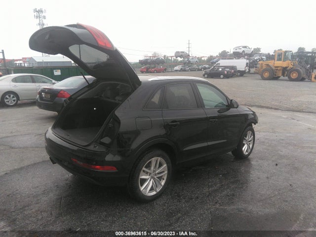 WA1ECCFS5HR000911 Audi Q3 PREMIUM