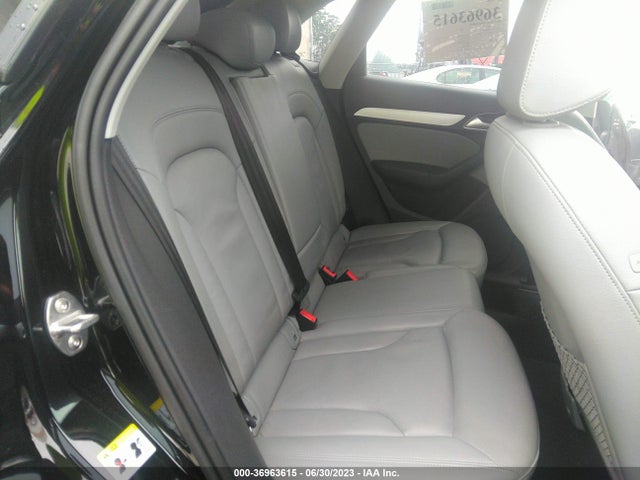 WA1ECCFS5HR000911 Audi Q3 PREMIUM