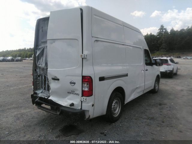 1N6BF0LYXHN811986 Nissan Nv Cargo S