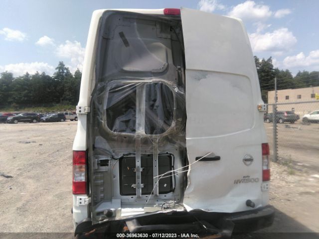 1N6BF0LYXHN811986 Nissan Nv Cargo S