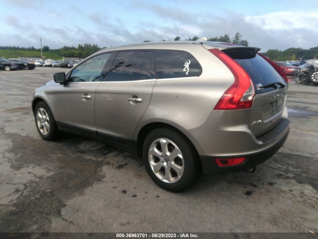 2013 VOLVO XC60 3.2L VIN: YV4940DZ8D2367711