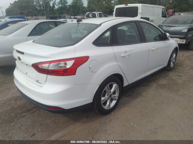2014 FORD FOCUS SE VIN: 1FADP3F21EL310547