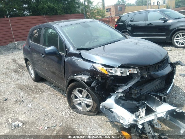 Chevrolet TRAX LS 2019 3GNCJKSB8KL321947 Image 1