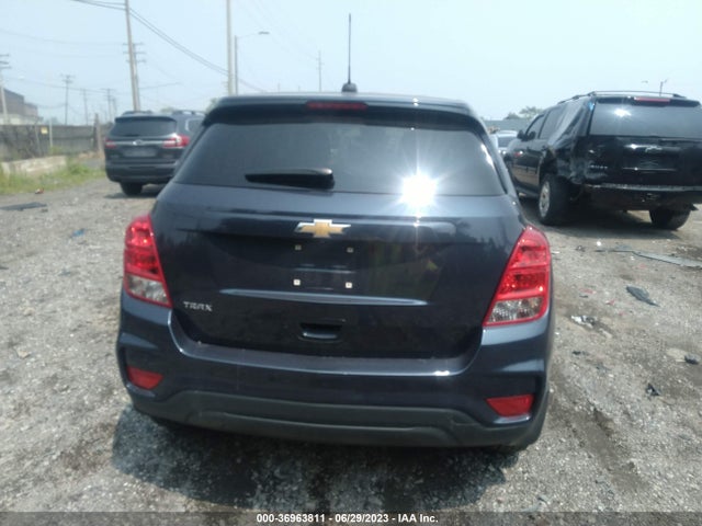 Chevrolet TRAX LS 2019 3GNCJKSB8KL321947 Image 16