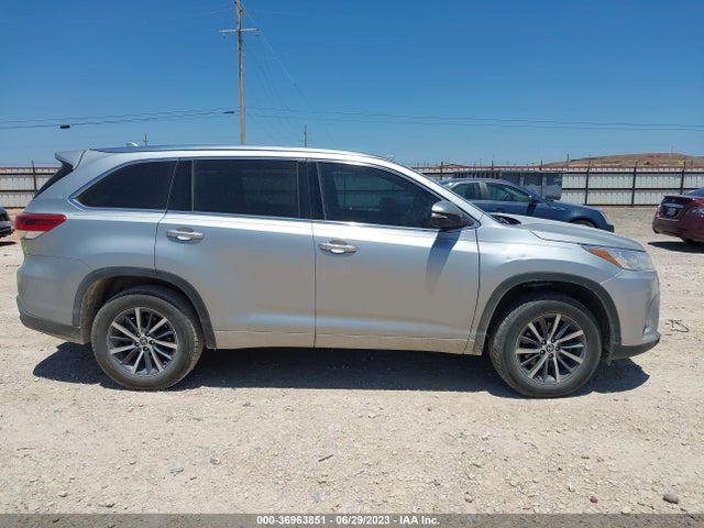 Toyota Highlander Xle/se 2017 5TDKZRFH8HS512484 Image 13