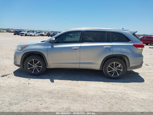 Toyota Highlander Xle/se 2017 5TDKZRFH8HS512484 Image 14