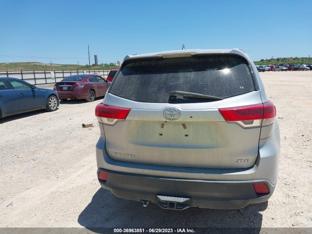 Toyota Highlander Xle/se 2017 5TDKZRFH8HS512484 Image 16
