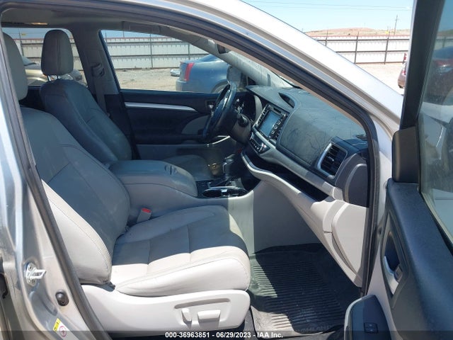 Toyota Highlander Xle/se 2017 5TDKZRFH8HS512484 Image 5