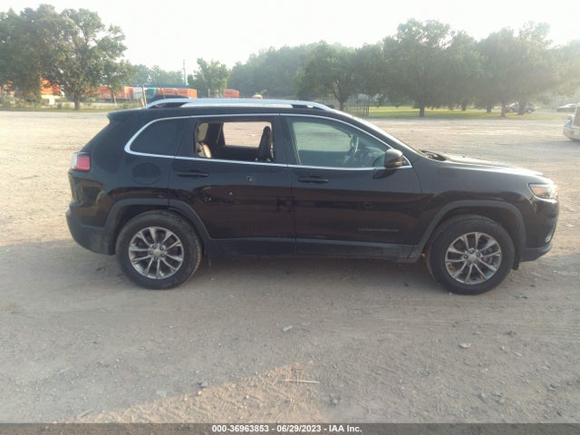 2019 JEEP CHEROKEE LATITUDE PLUS VIN: 1C4PJMLB8KD463077