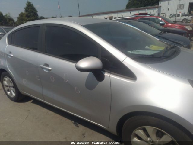 KNADN4A33G6678202 KIA RIO EX