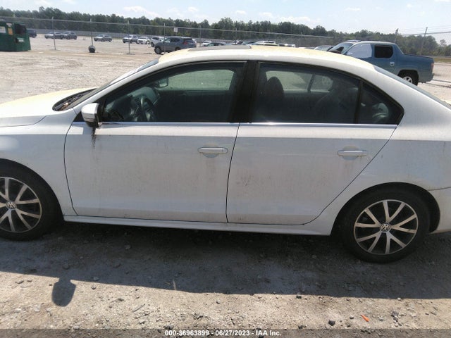 3VWDB7AJ6HM360438 Volkswagen Jetta 1.4t Se