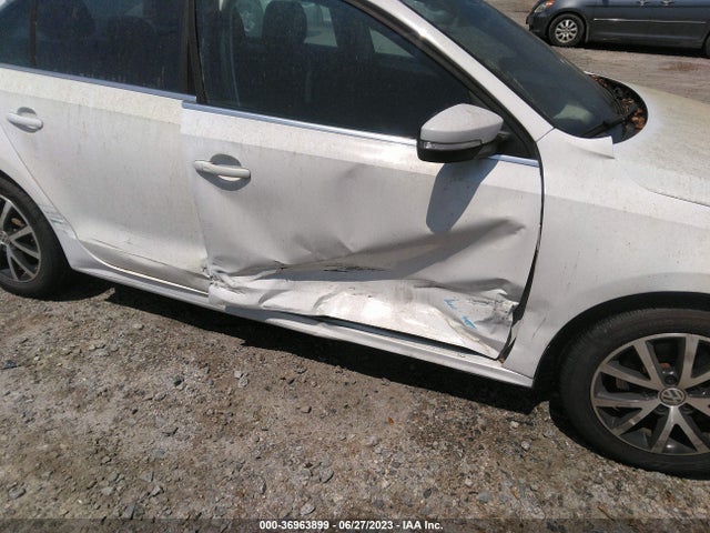 3VWDB7AJ6HM360438 Volkswagen Jetta 1.4t Se