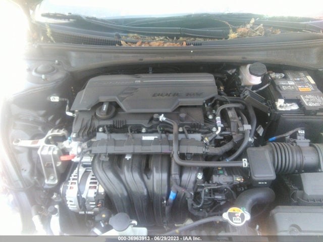 Hyundai ELANTRA SEL 2022 5NPLS4AG4NH065731 Image 17