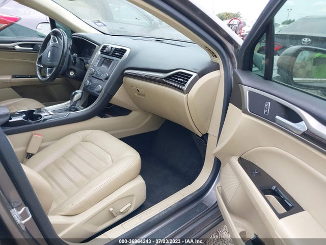 2014 FORD FUSION SE VIN: 3FA6P0HD2ER201599